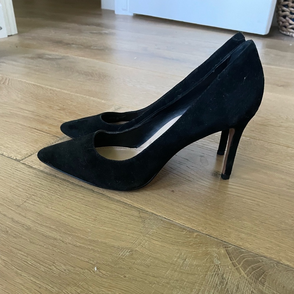 Banana Republic Madison Pumps